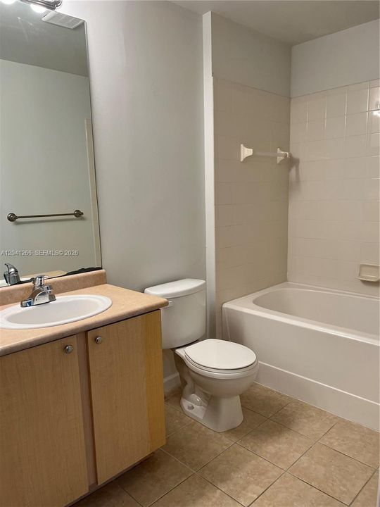 For Rent: $2,494 (2 beds, 2 baths, 1130 Square Feet)