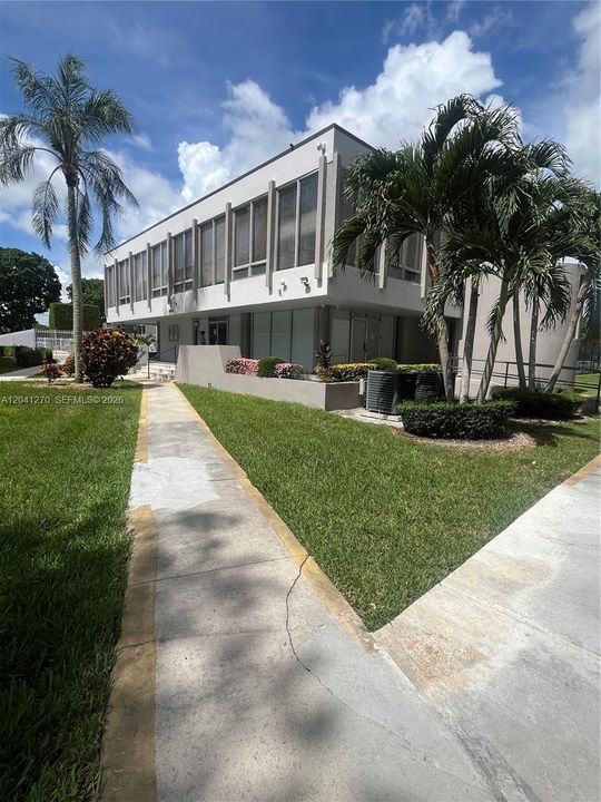 Office Manager building
