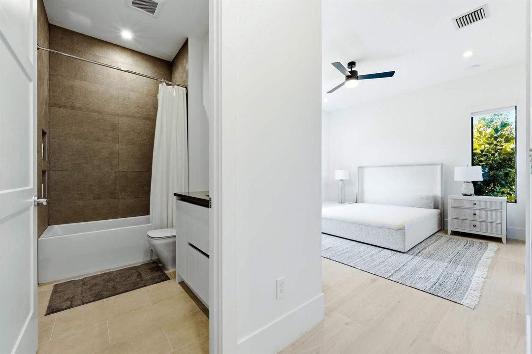 5382 Sea Biscuit Road - 67LXK2(28)