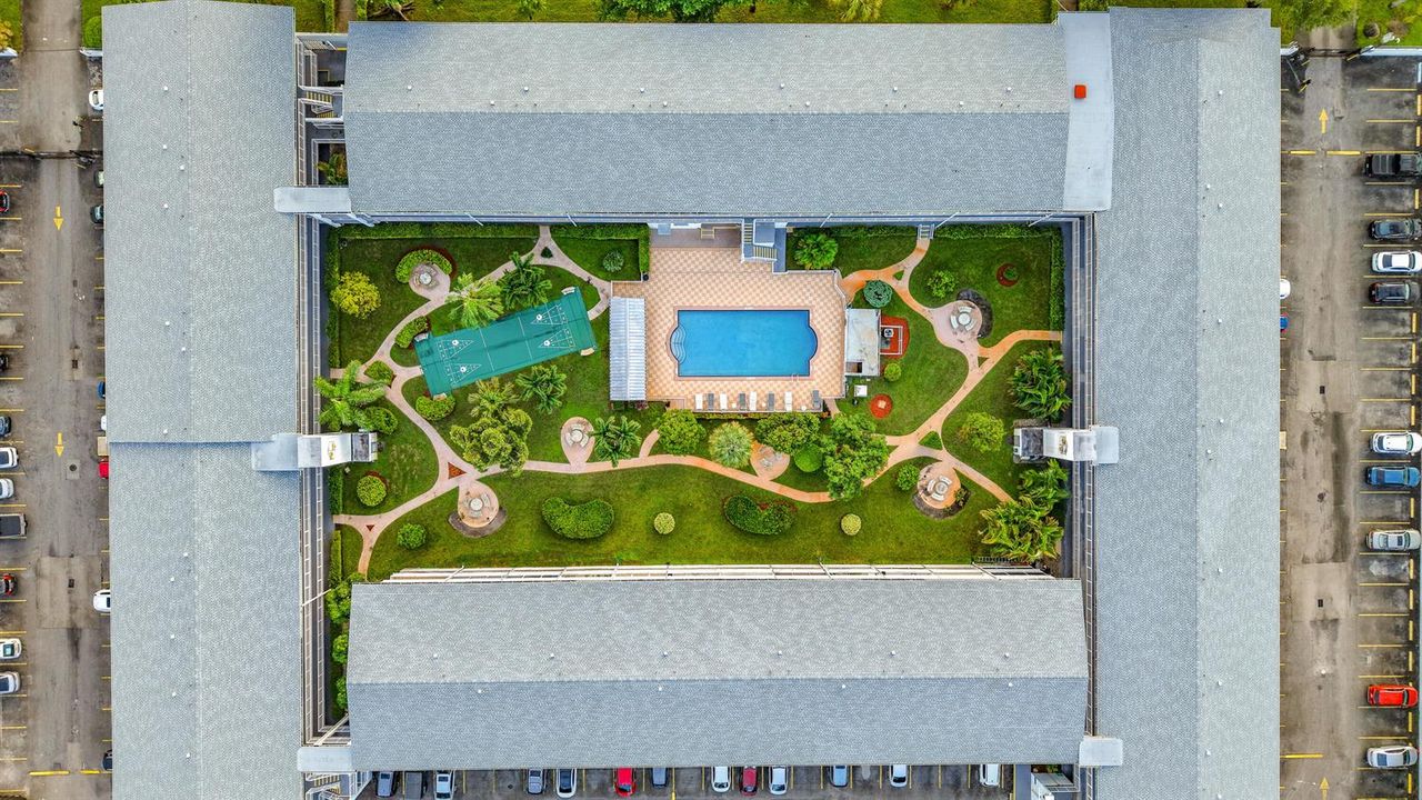 15610 NE 6th Avenue-37