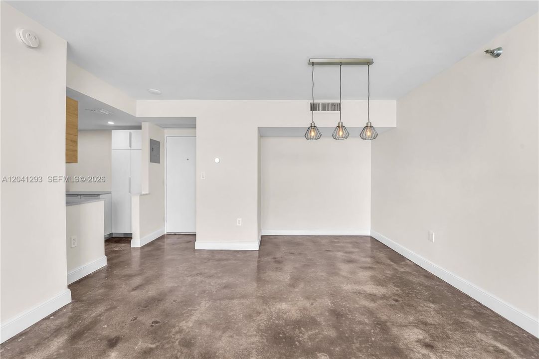 For Rent: $3,600 (2 beds, 2 baths, 1146 Square Feet)