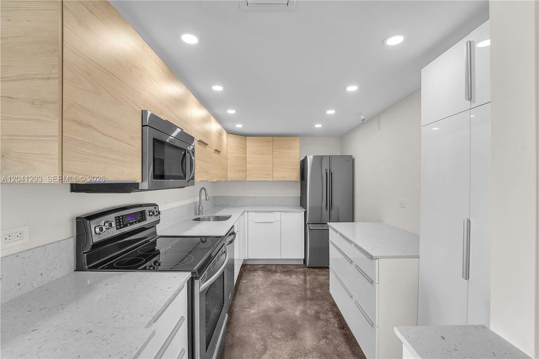 For Rent: $3,600 (2 beds, 2 baths, 1146 Square Feet)