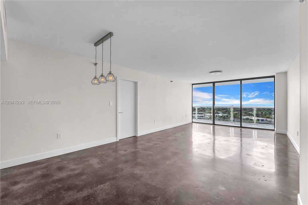 For Rent: $3,600 (2 beds, 2 baths, 1146 Square Feet)