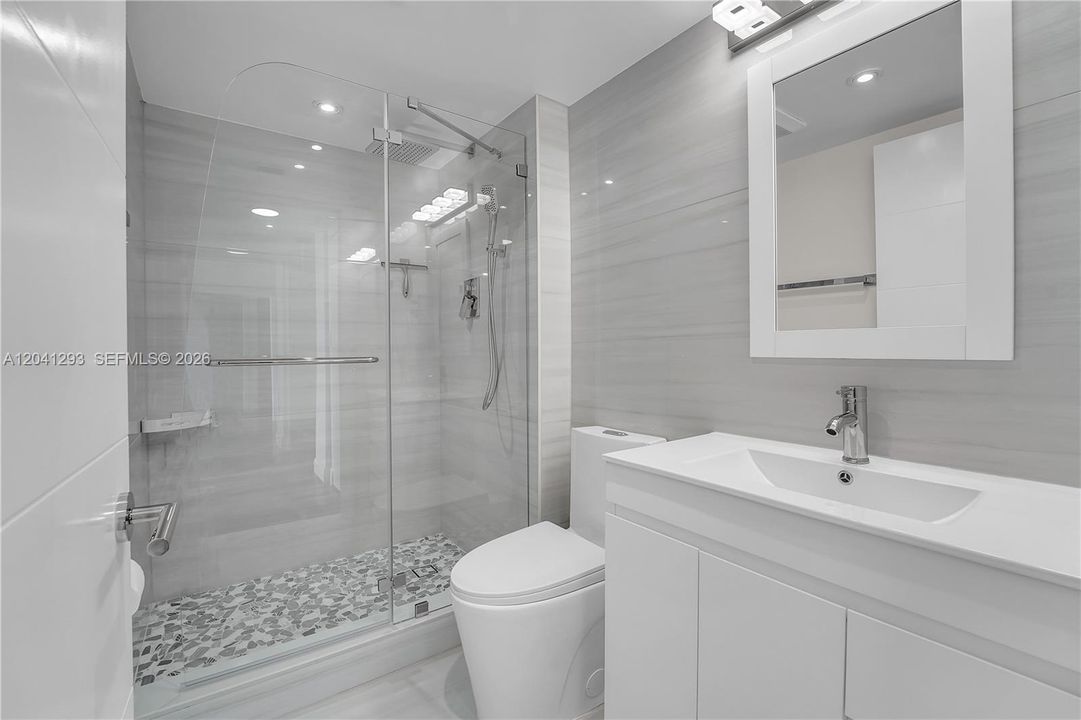 For Rent: $3,600 (2 beds, 2 baths, 1146 Square Feet)