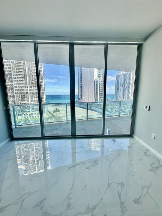 En Venta: $1,250,000 (2 camas, 2 baños, 1361 Pies cuadrados)