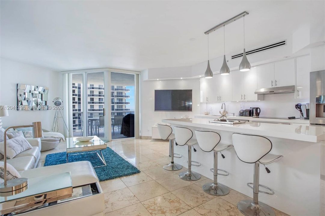 For Rent: $7,700 (2 beds, 2 baths, 1550 Square Feet)