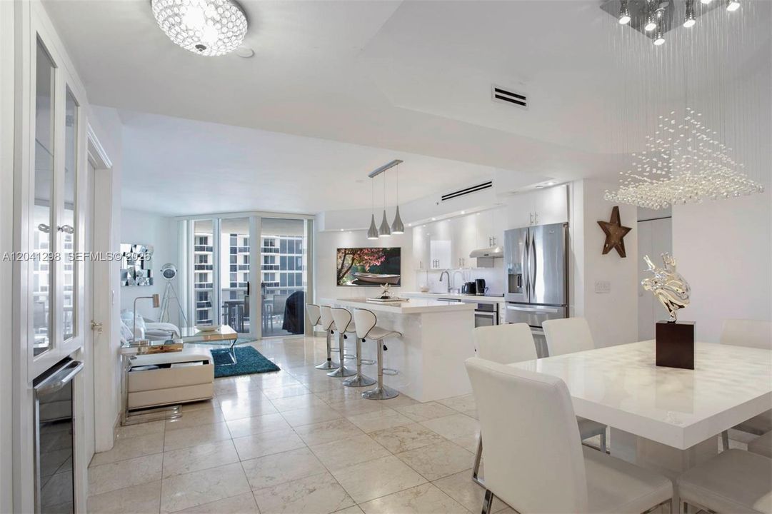 For Rent: $7,700 (2 beds, 2 baths, 1550 Square Feet)