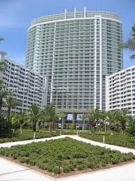 For Rent: $2,750 (1 beds, 1 baths, 731 Square Feet)