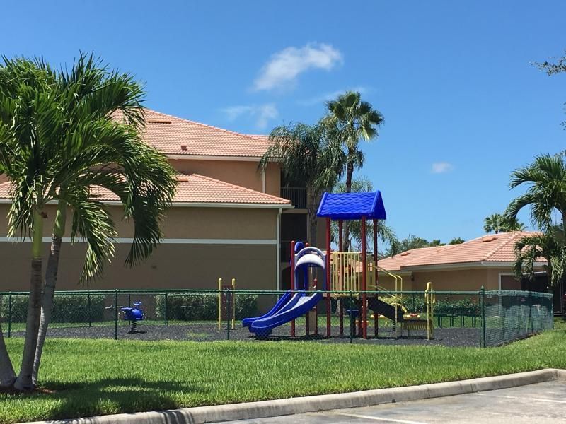 3721 Mediterranean Playground
