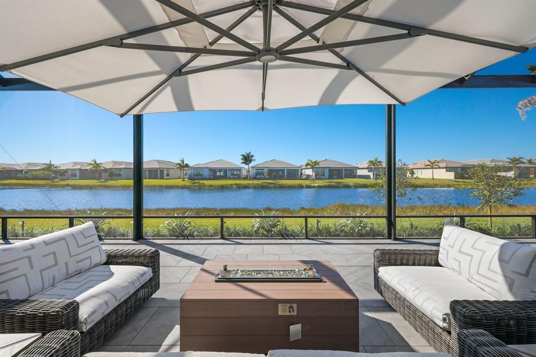 Premium lake lot