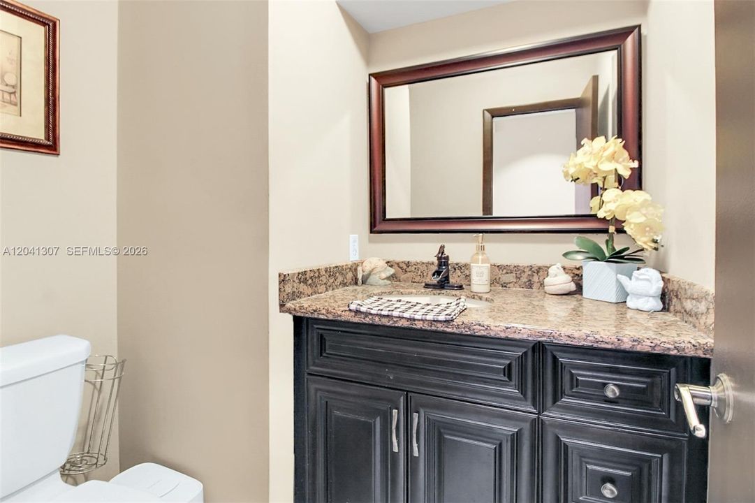 For Sale: $529,900 (3 beds, 2 baths, 1423 Square Feet)