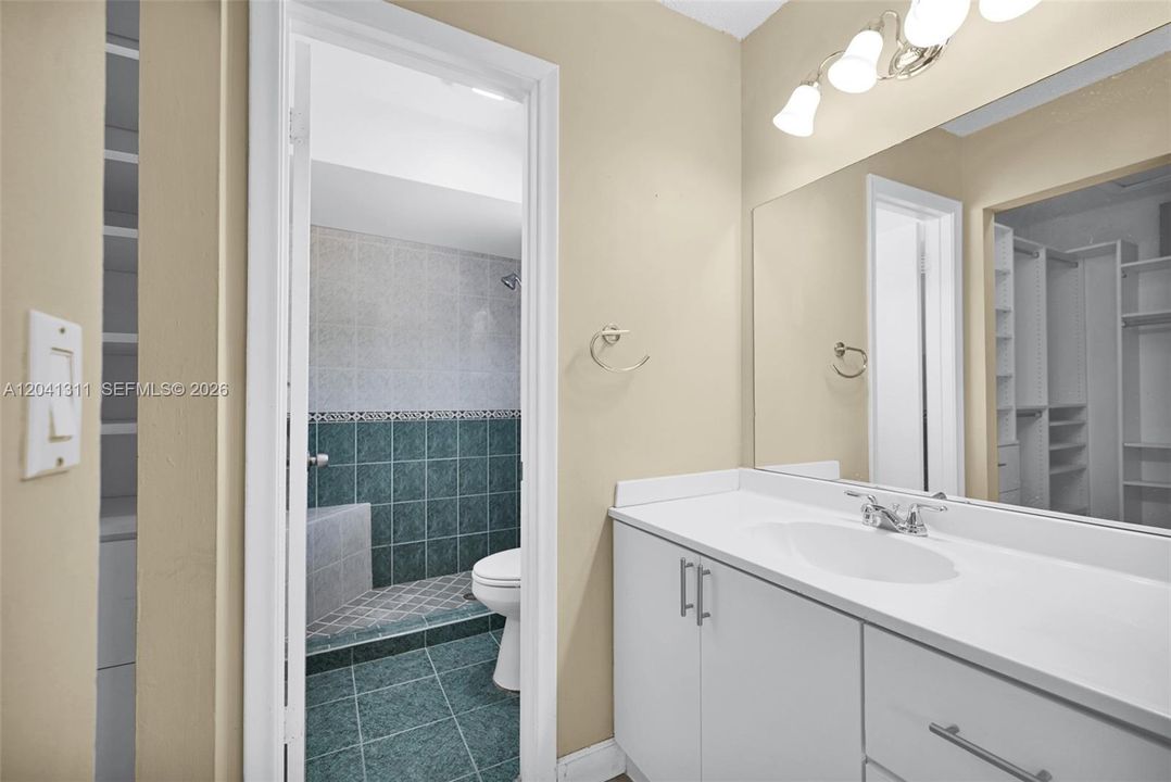 В аренду: $3,300 (3 спален, 2 ванн, 1134 Квадратных фут)