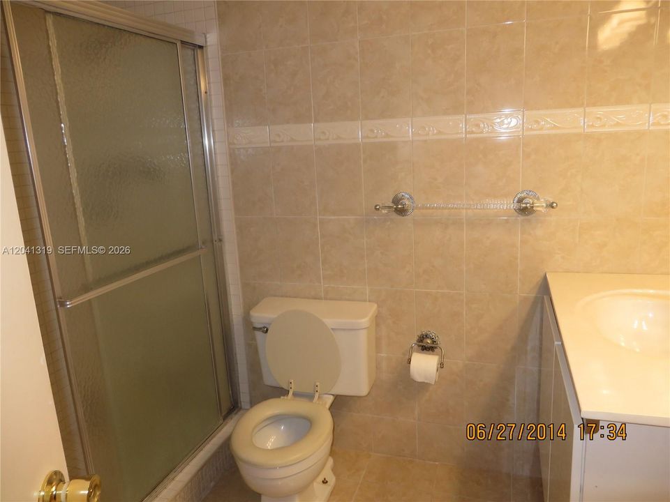 For Sale: $210,000 (2 beds, 2 baths, 1317 Square Feet)