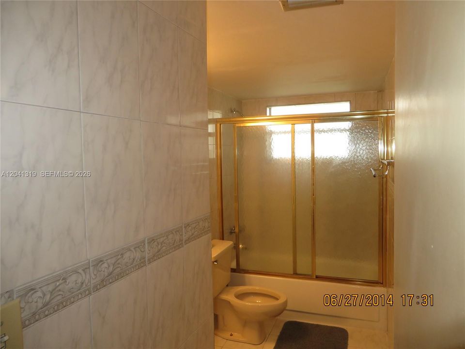 For Sale: $210,000 (2 beds, 2 baths, 1317 Square Feet)