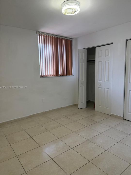 En Venta: $240,000 (2 camas, 2 baños, 960 Pies cuadrados)