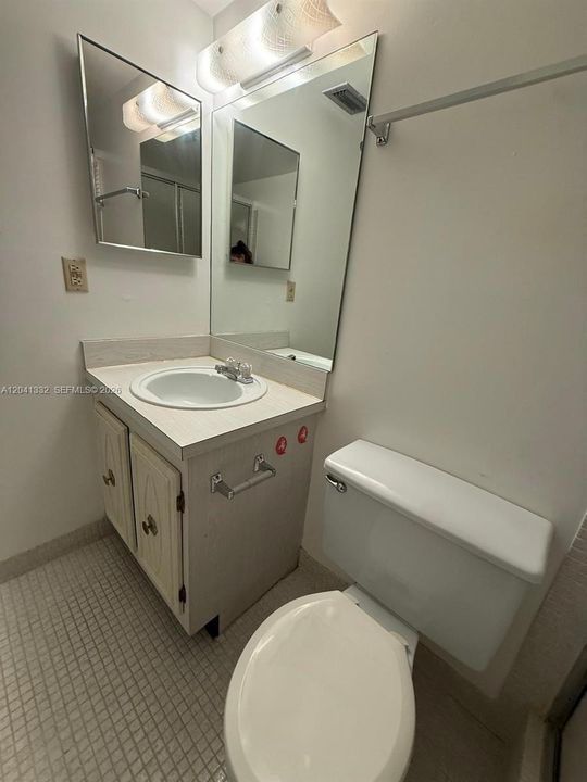 En Venta: $120,000 (2 camas, 2 baños, 925 Pies cuadrados)