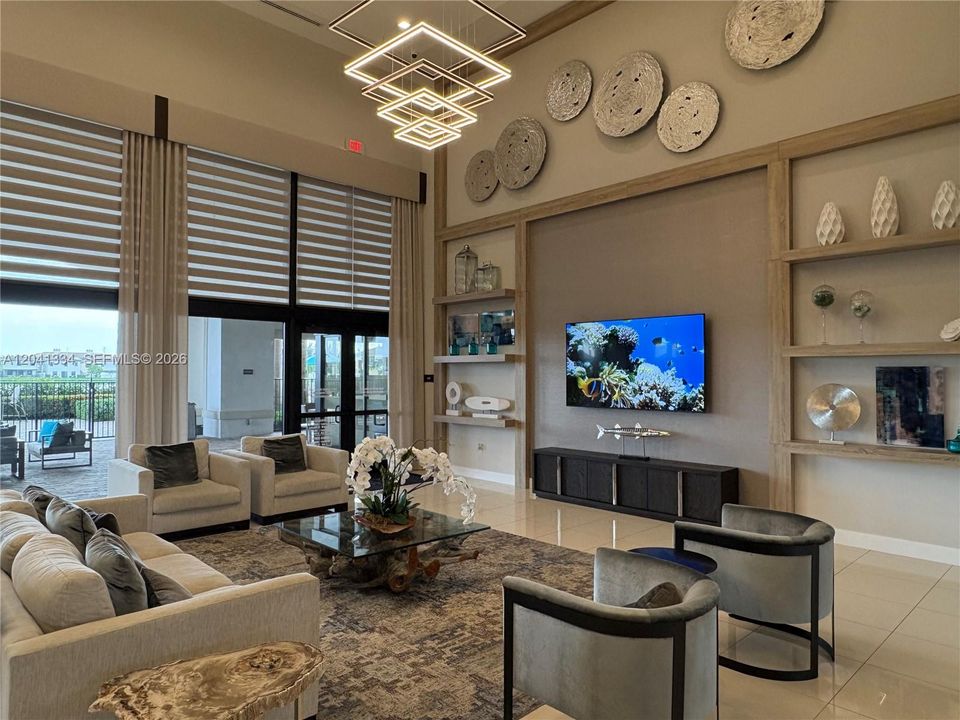 En Venta: $499,000 (3 camas, 2 baños, 1412 Pies cuadrados)