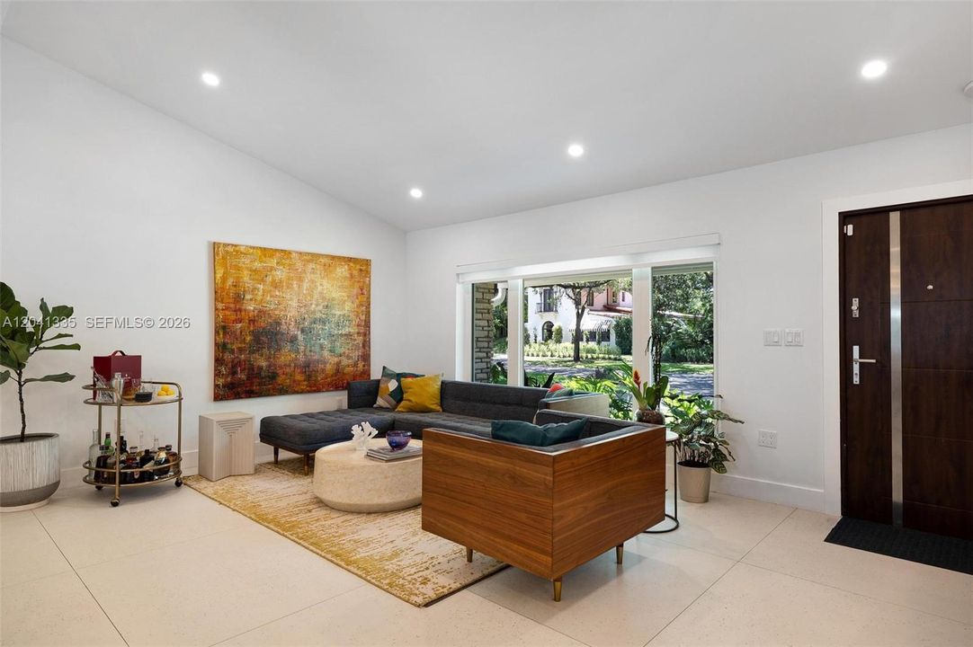 For Sale: $1,950,000 (3 beds, 3 baths, 2042 Square Feet)