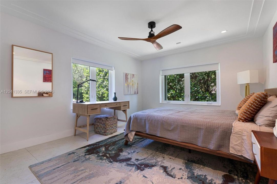 For Sale: $1,950,000 (3 beds, 3 baths, 2042 Square Feet)