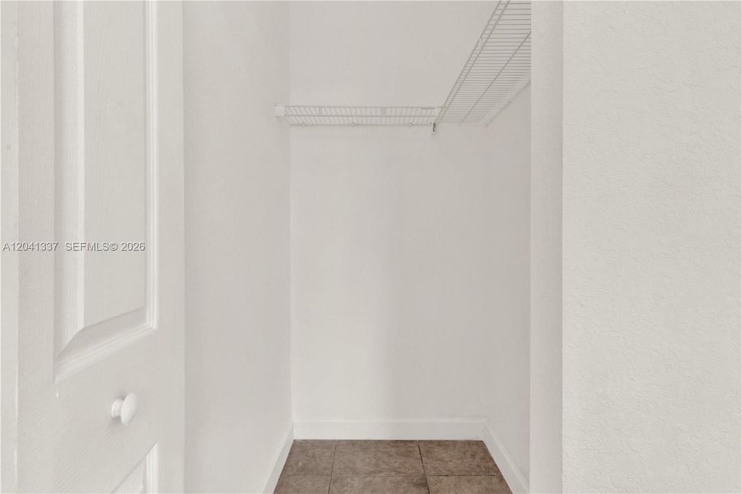 En Renta: $3,100 (4 camas, 3 baños, 1811 Pies cuadrados)