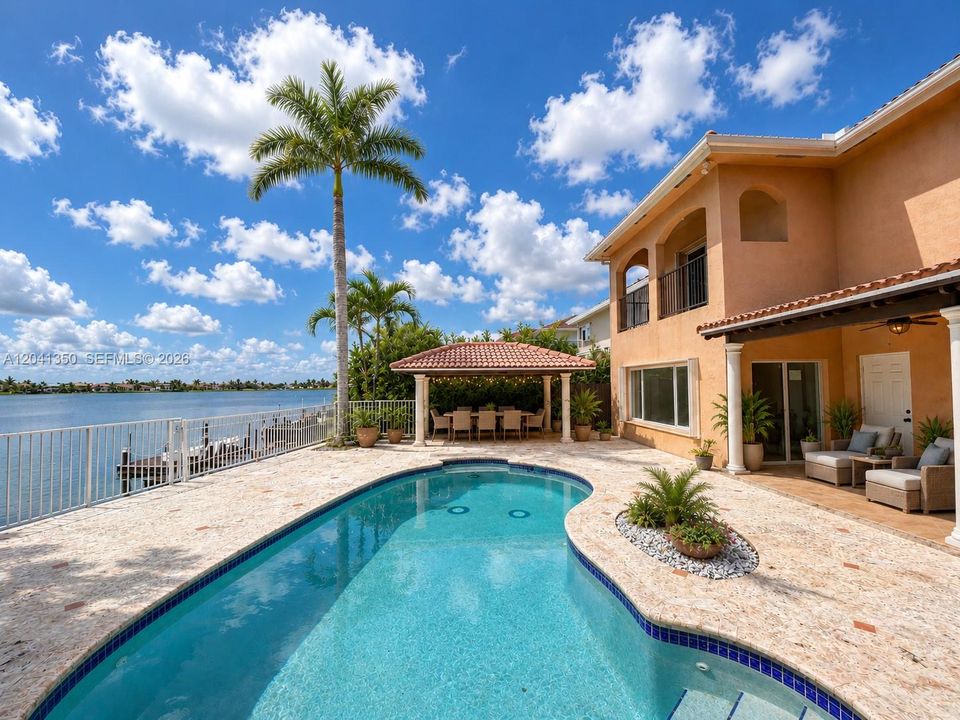 For Rent: $5,900 (3 beds, 3 baths, 2663 Square Feet)