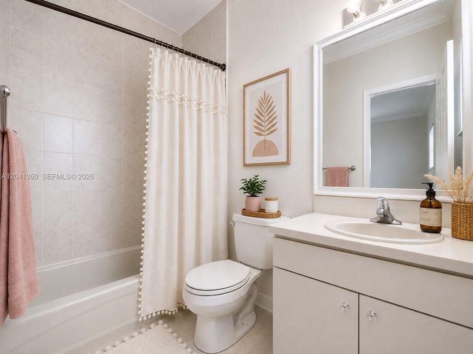 En-suite Bathroom 3