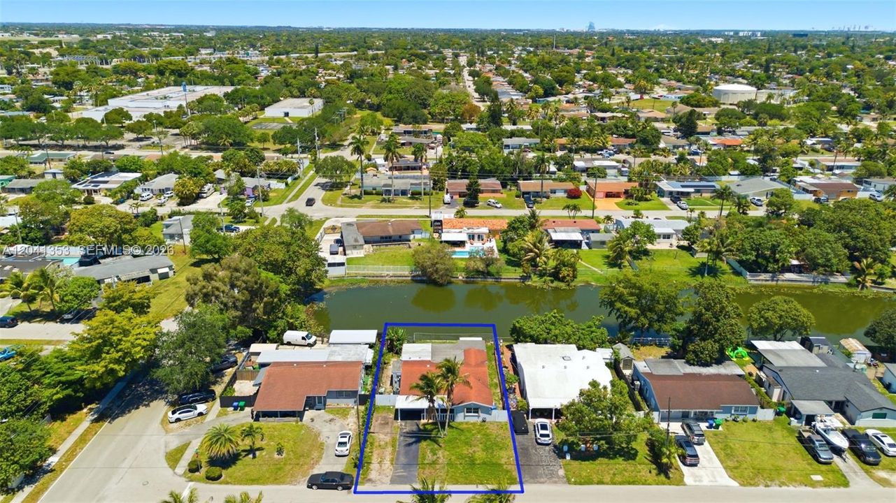 For Sale: $565,000 (4 beds, 2 baths, 1618 Square Feet)