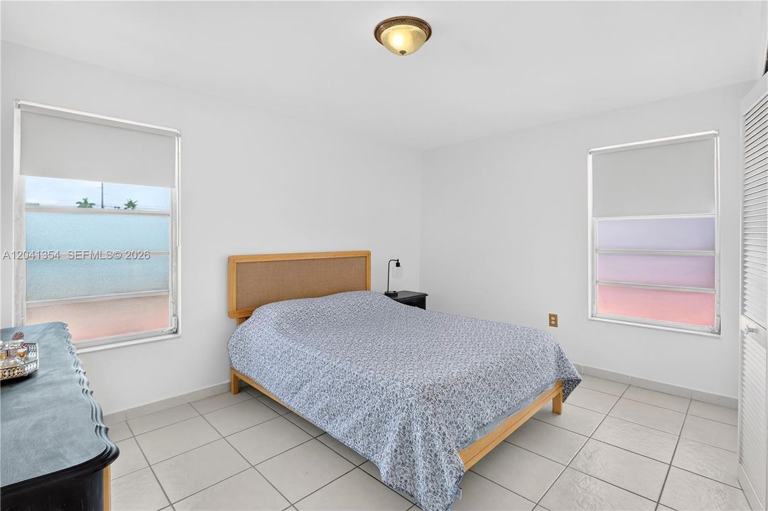 For Sale: $610,000 (3 beds, 2 baths, 1553 Square Feet)