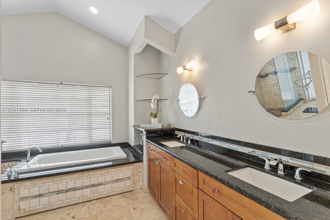 В аренду: $5,900 (4 спален, 3 ванн, 2394 Квадратных фут)