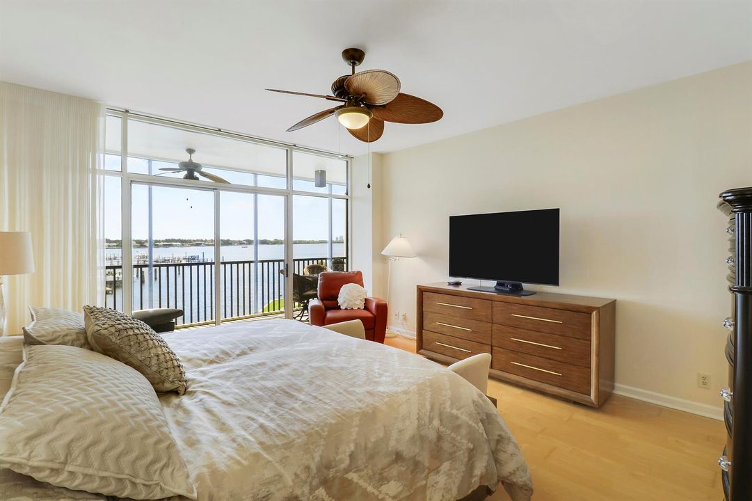 Primary BR/Balcony Access