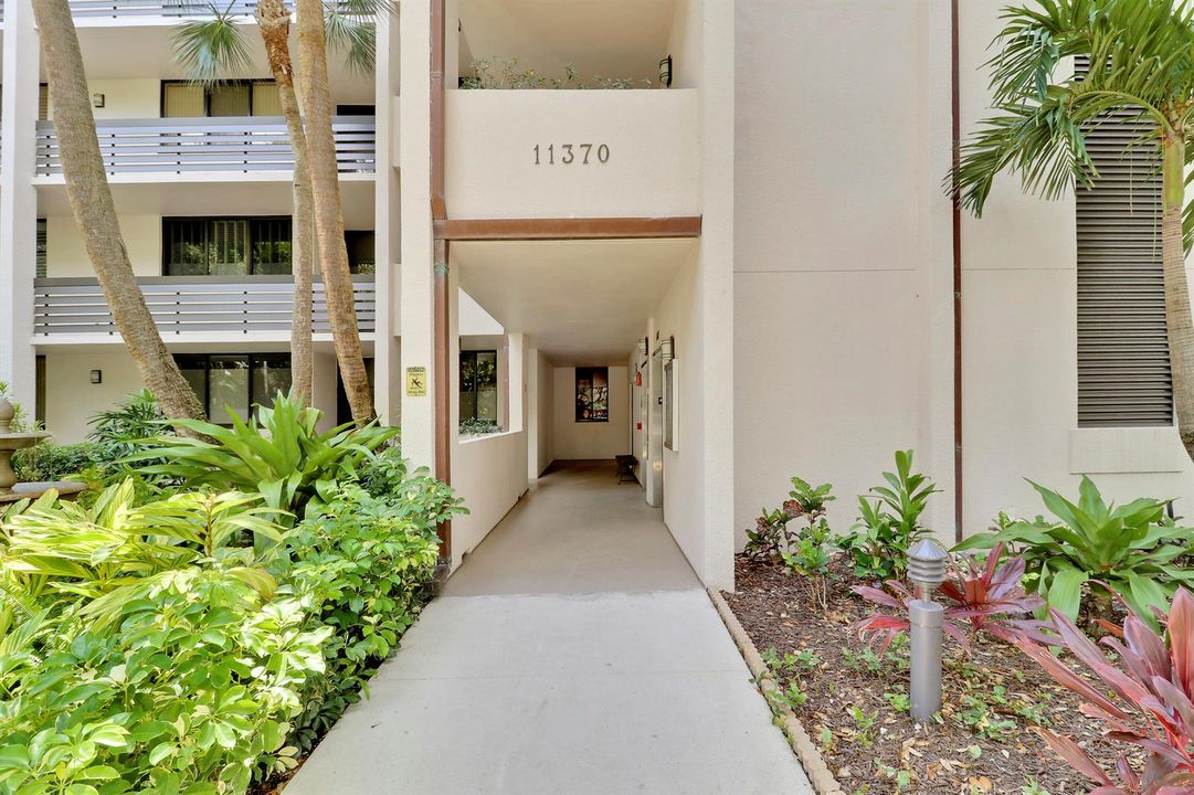 Walkway to Elevator
