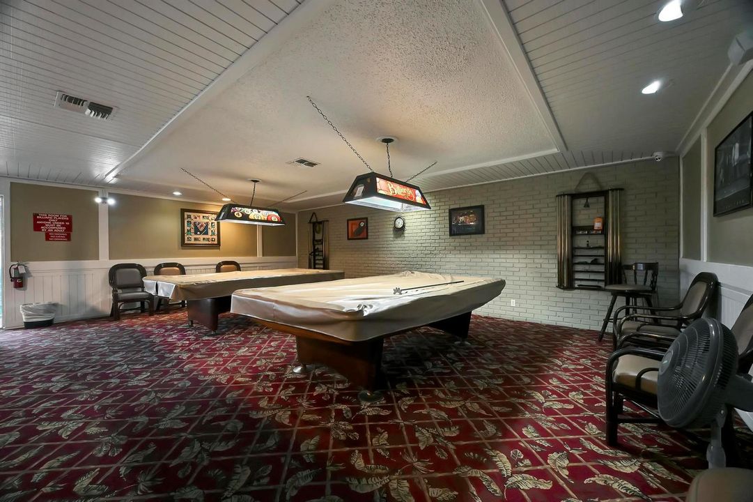 pool room
