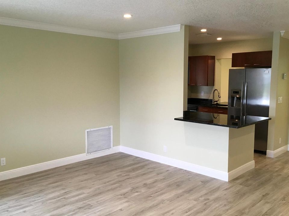 Kitchen Bar