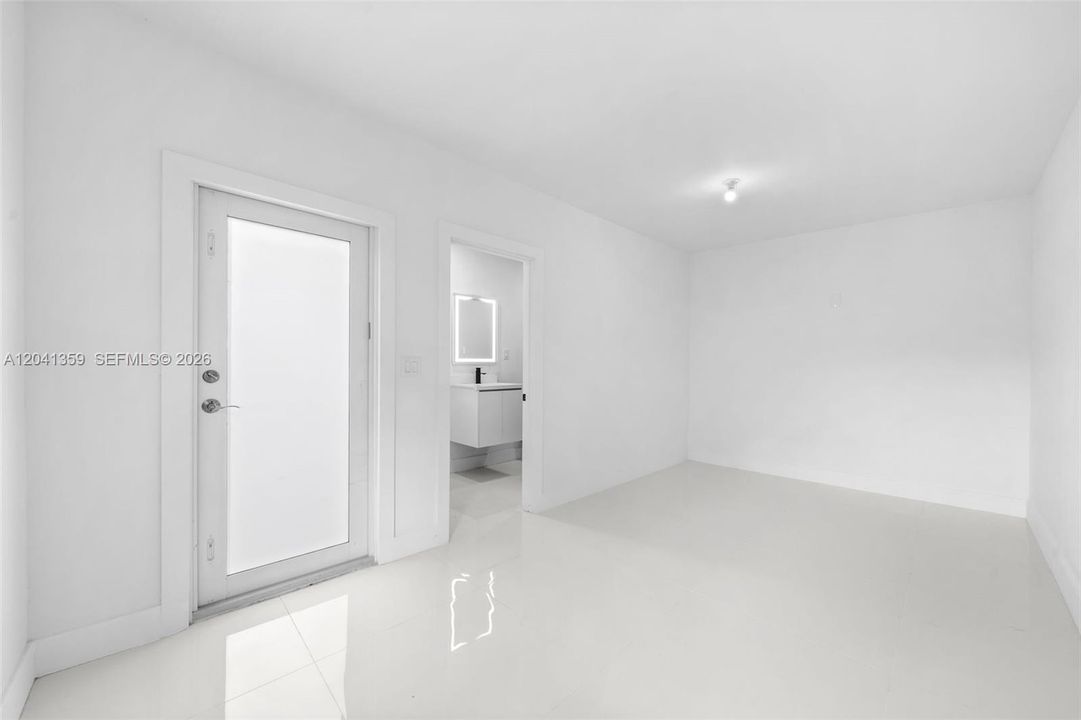 For Sale: $1,390,000 (4 beds, 3 baths, 2512 Square Feet)