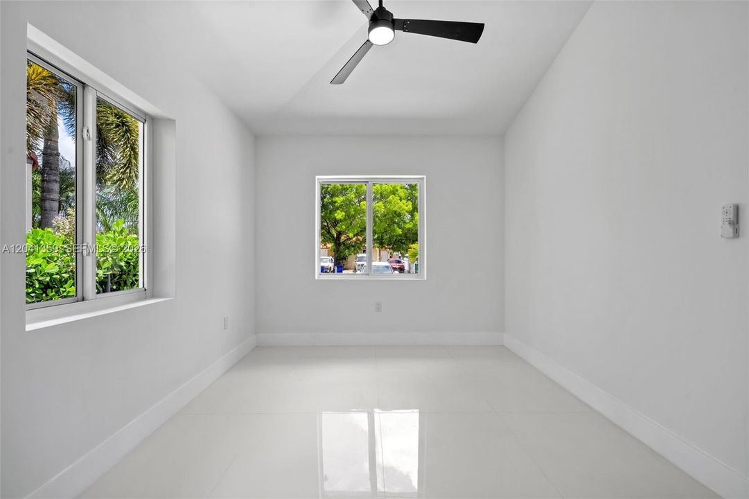 For Sale: $1,390,000 (4 beds, 3 baths, 2512 Square Feet)