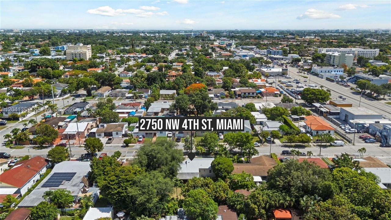 For Sale: $589,000 (2 beds, 1 baths, 1016 Square Feet)