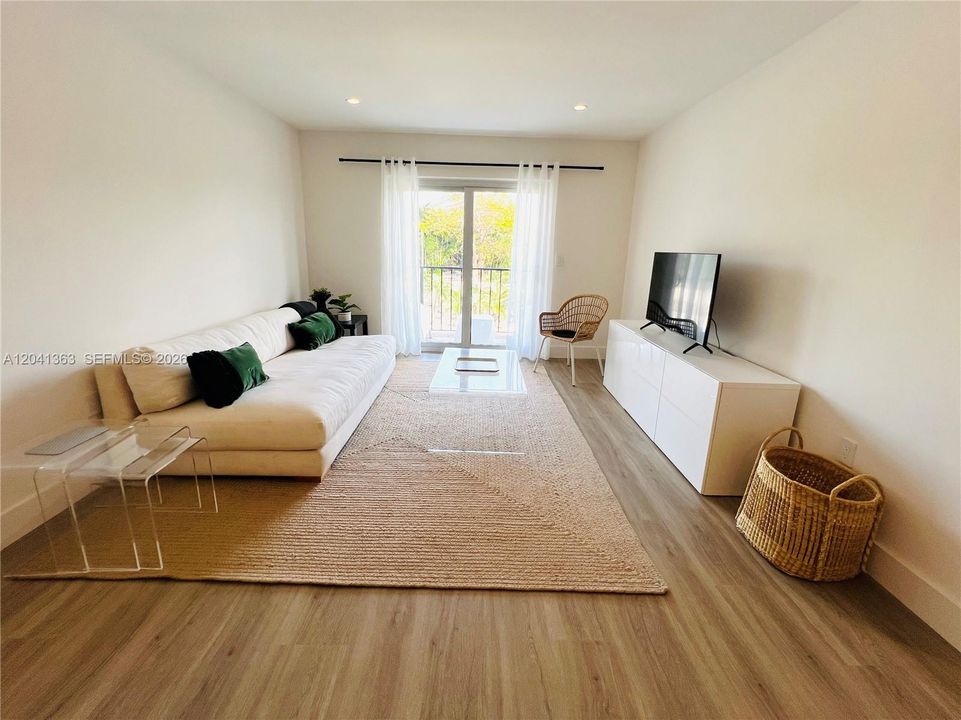 En Renta: $3,600 (2 camas, 2 baños, 946 Pies cuadrados)