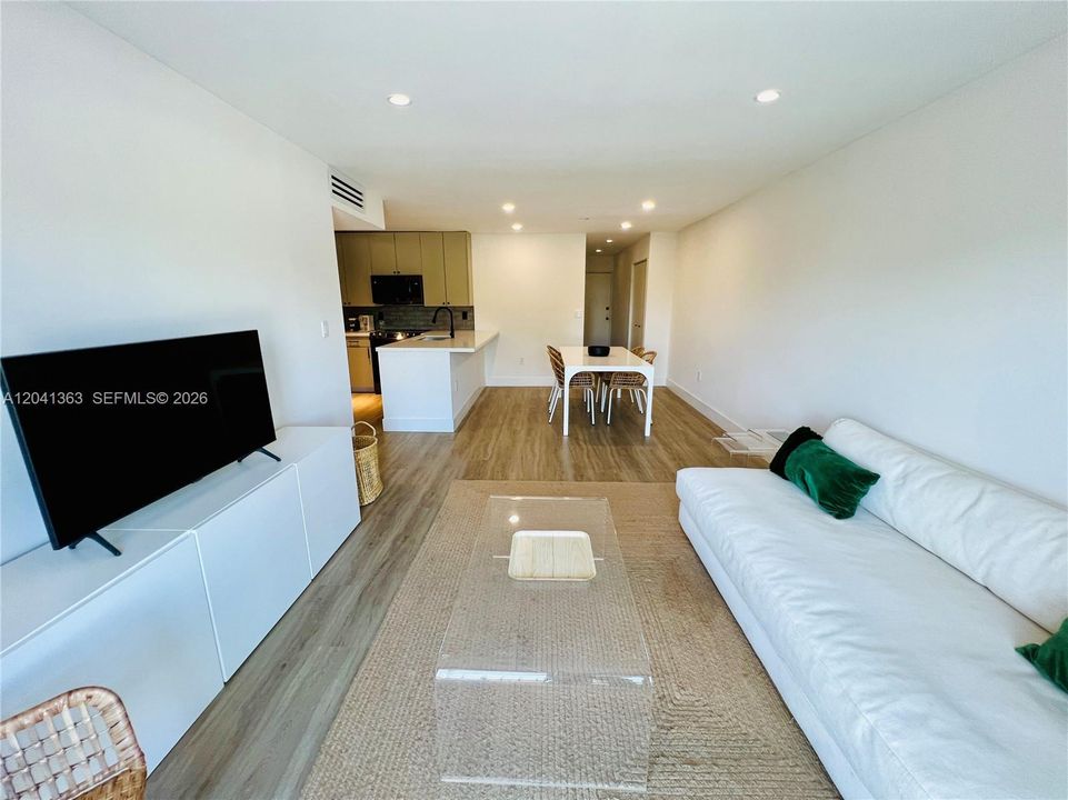 En Renta: $3,600 (2 camas, 2 baños, 946 Pies cuadrados)