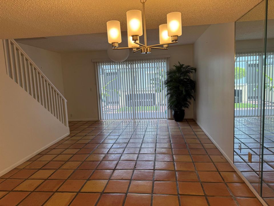 stairs to upper level