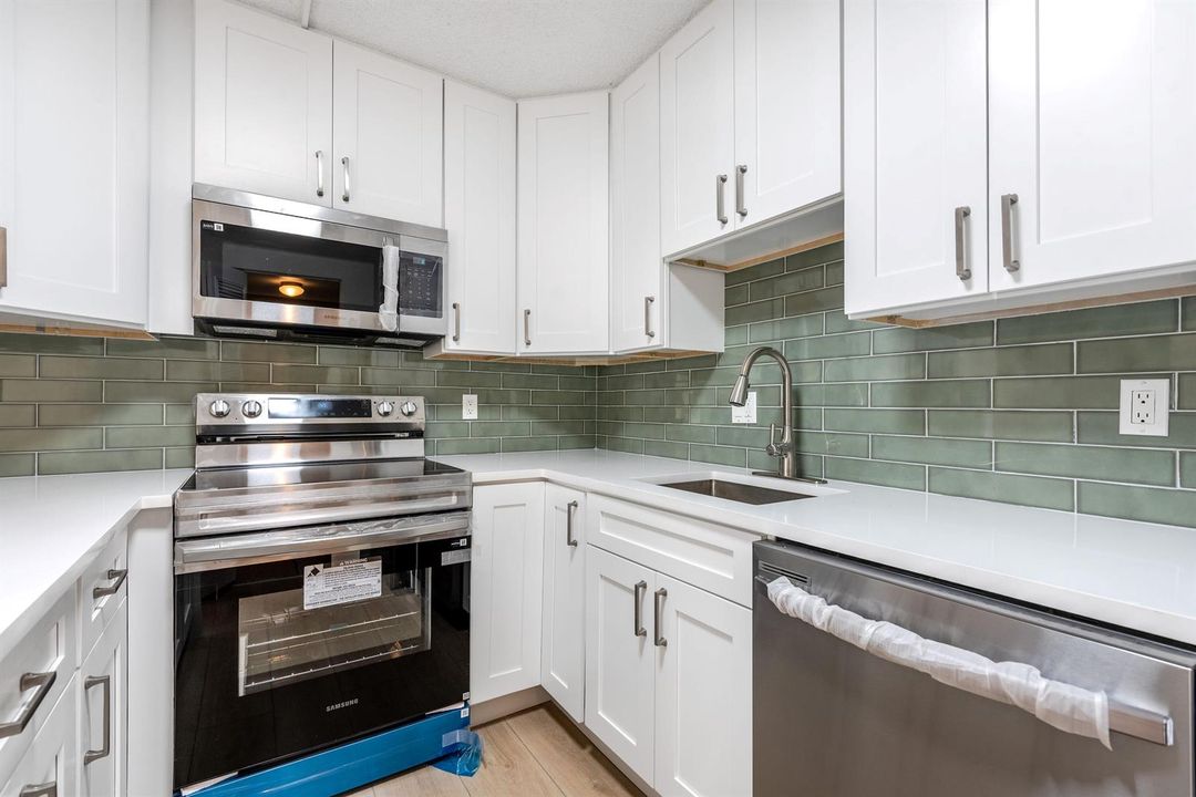3561TallPineWay#D2Greenacres-10