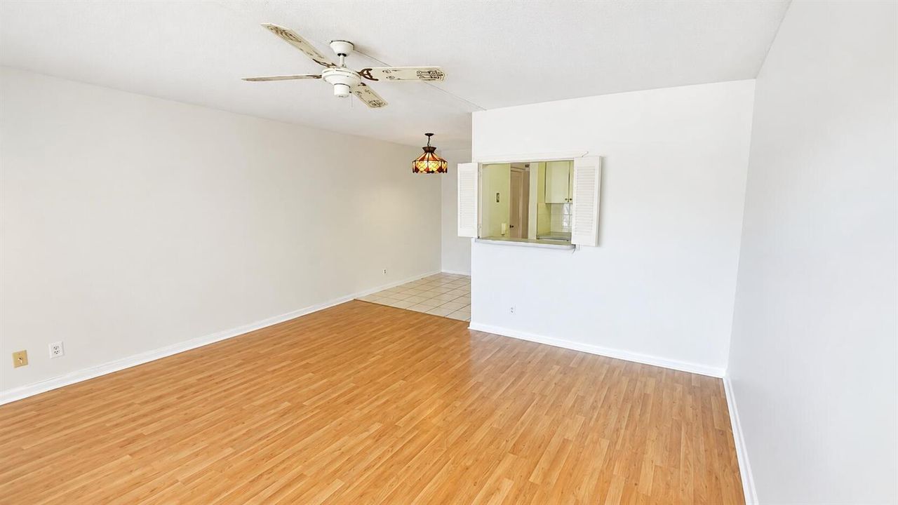 Living Area Unstaged