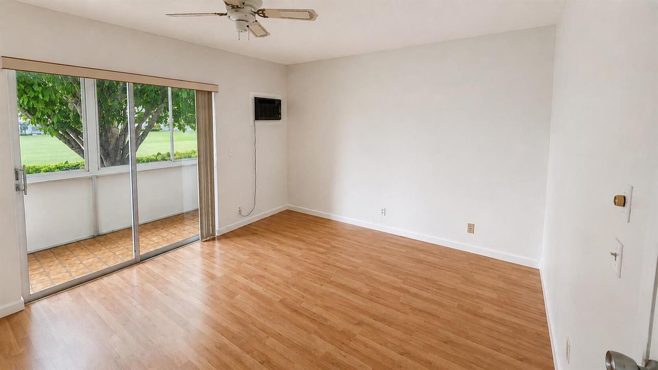 Bedroom 1 unstaged