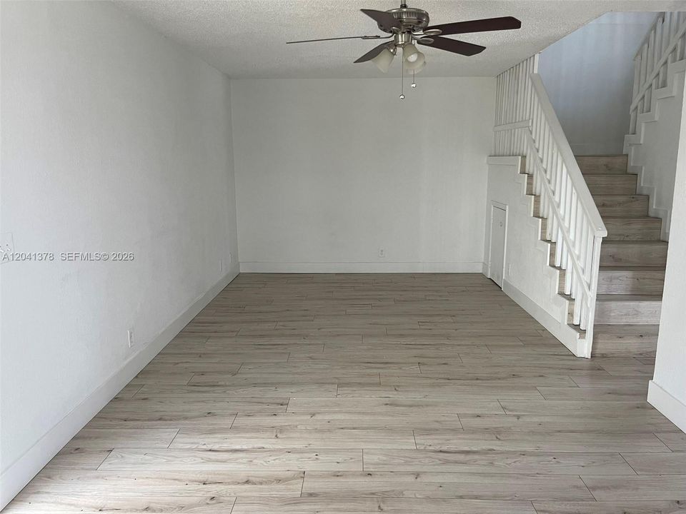 В аренду: $2,550 (3 спален, 2 ванн, 1478 Квадратных фут)