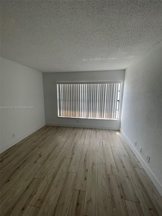 В аренду: $2,550 (3 спален, 2 ванн, 1478 Квадратных фут)