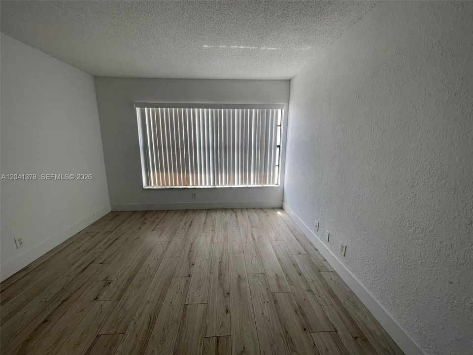 В аренду: $2,550 (3 спален, 2 ванн, 1478 Квадратных фут)