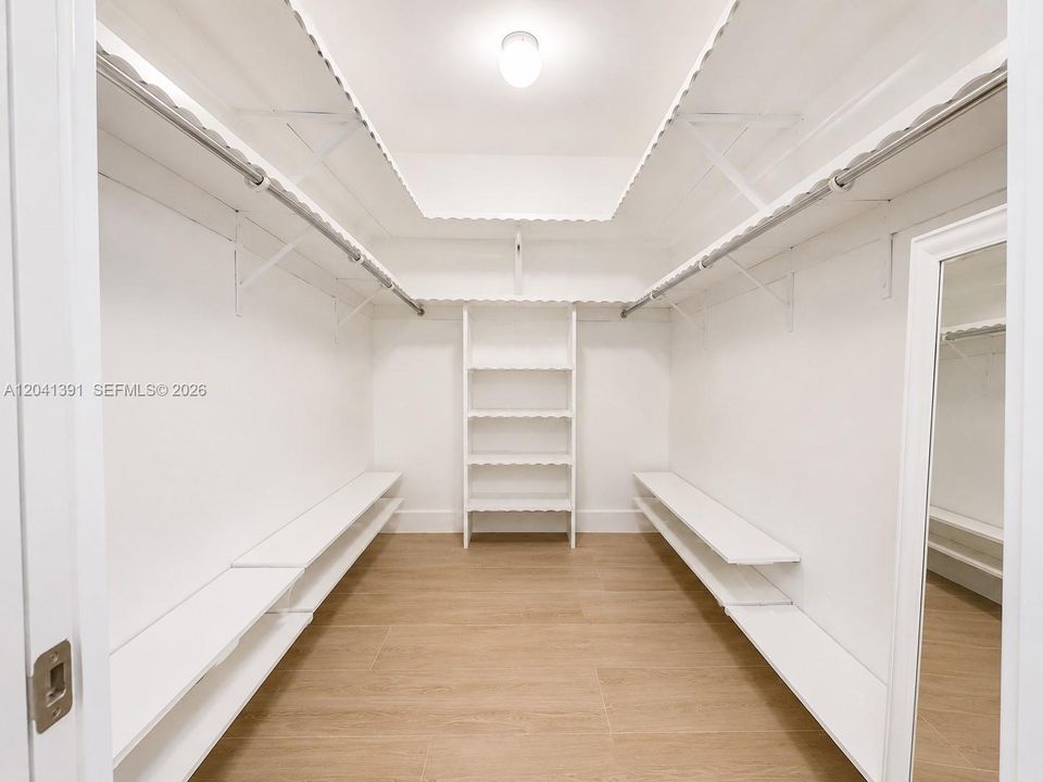 For Rent: $15,000 (4 beds, 3 baths, 2925 Square Feet)
