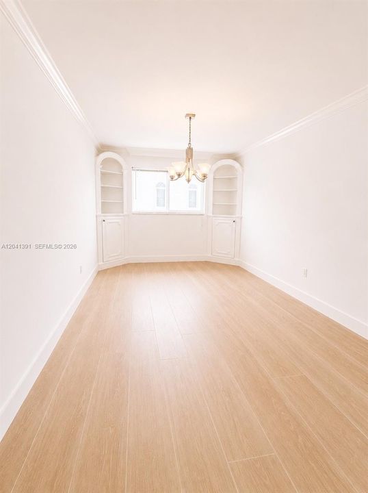 For Rent: $15,000 (4 beds, 3 baths, 2925 Square Feet)