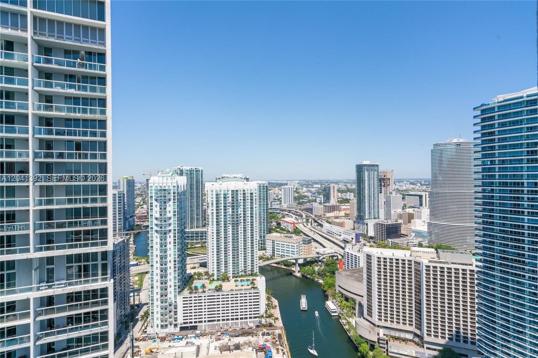 For Sale: $770,000 (2 beds, 2 baths, 1168 Square Feet)