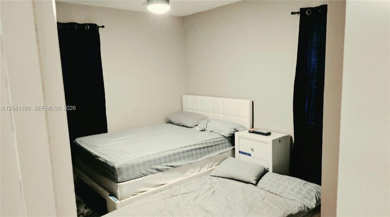 For Sale: $990,000 (4 beds, 2 baths, 1708 Square Feet)
