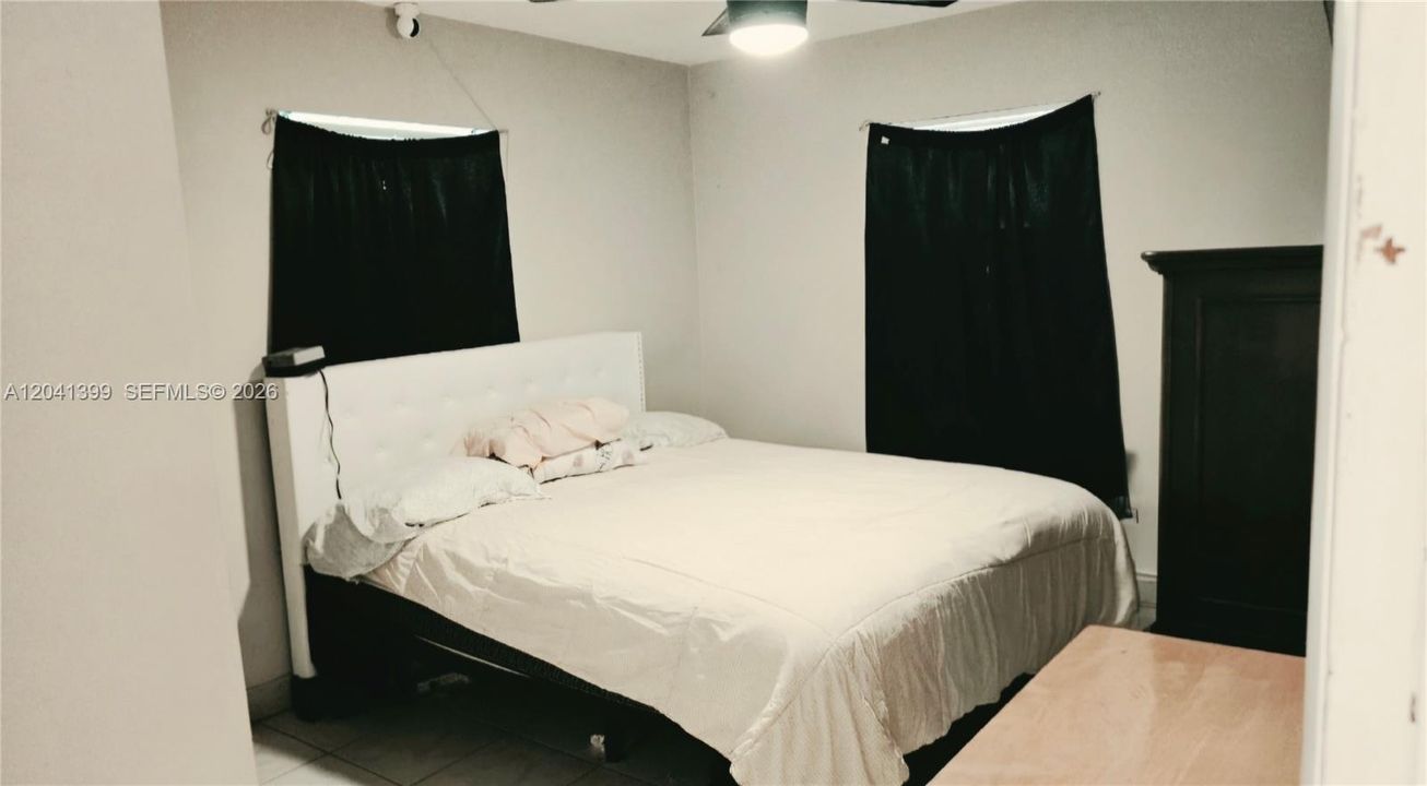 For Sale: $990,000 (4 beds, 2 baths, 1708 Square Feet)